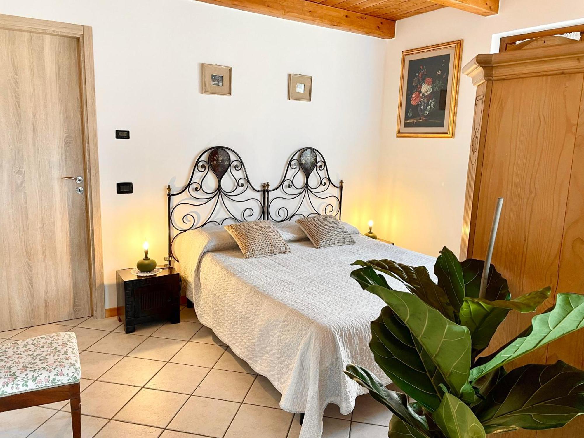 Bb10 Oasi Pension Arona Buitenkant foto