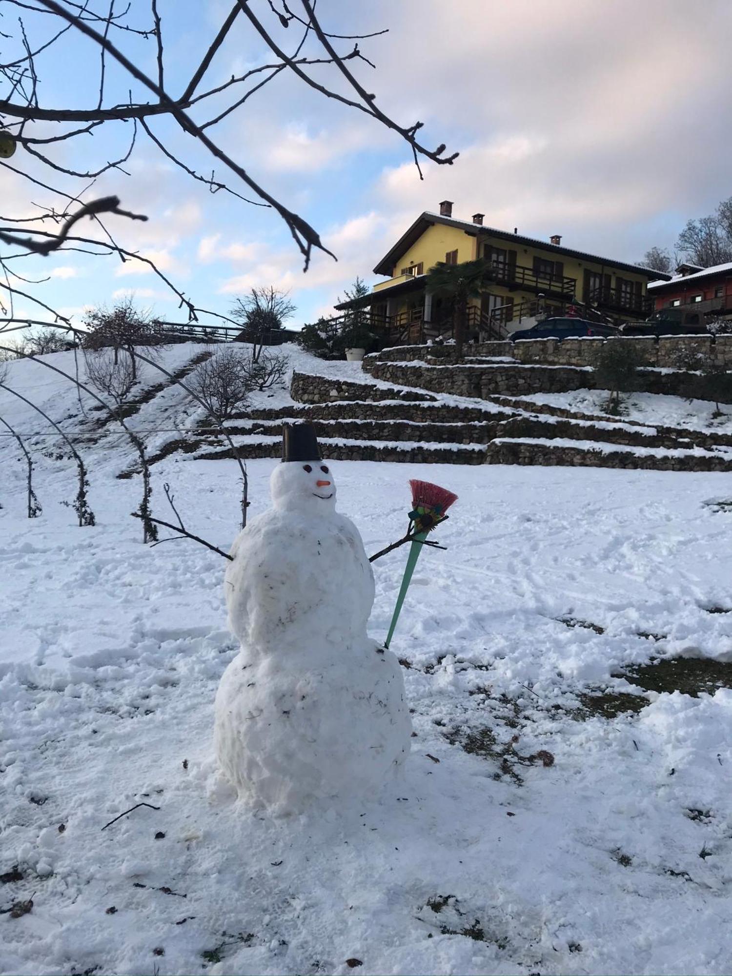 Bb10 Oasi Pension Arona Buitenkant foto