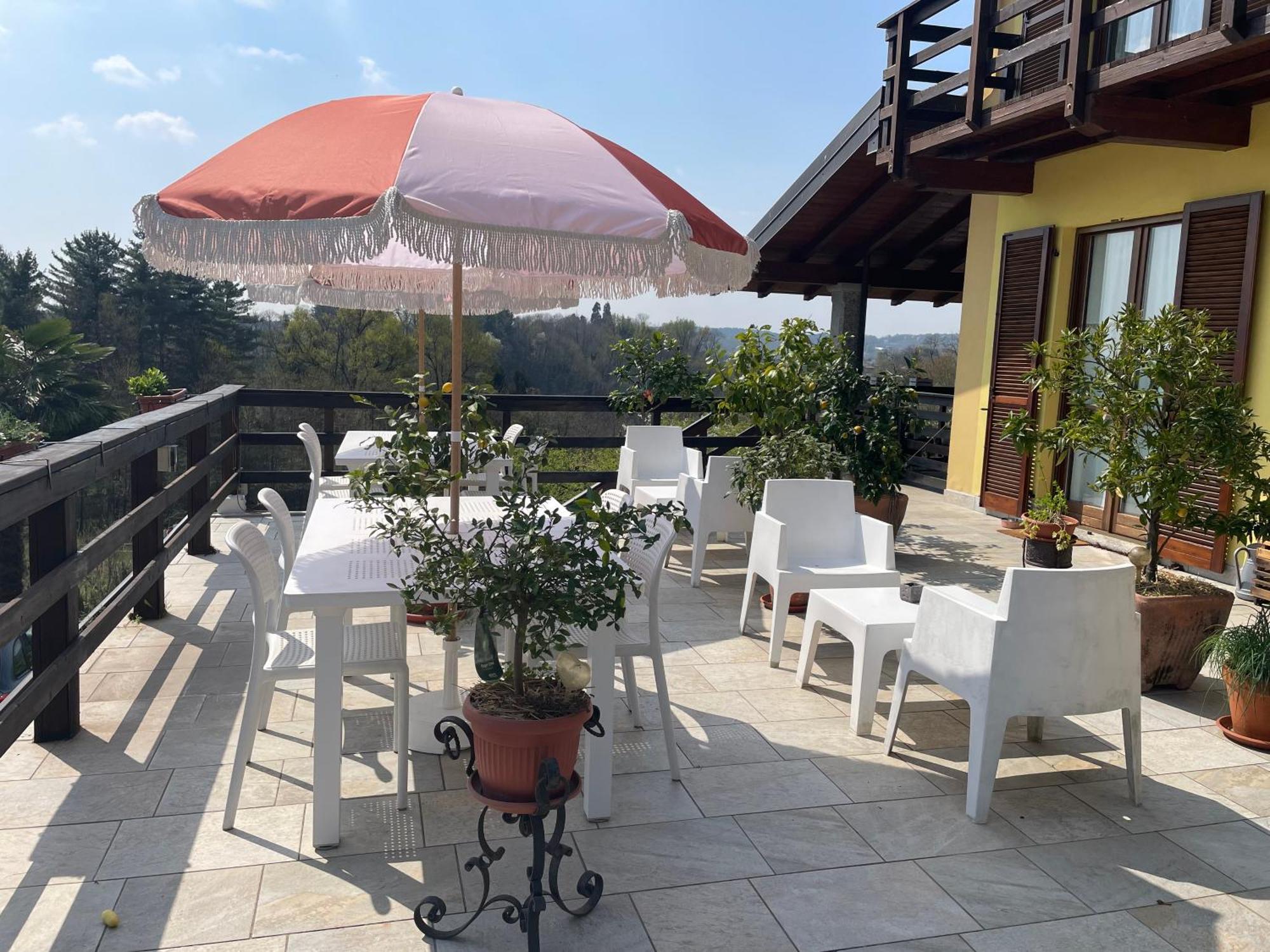 Bb10 Oasi Pension Arona Buitenkant foto